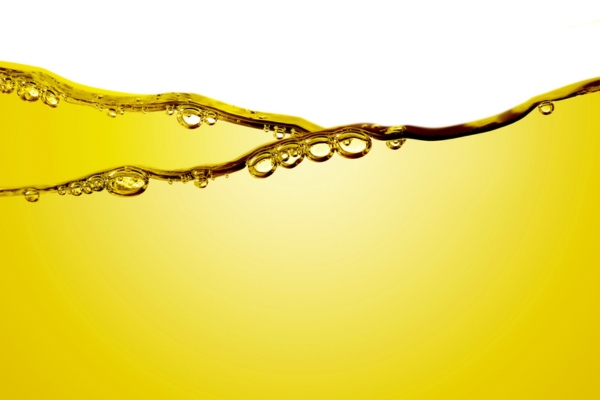 gold liquid depicting heating oil