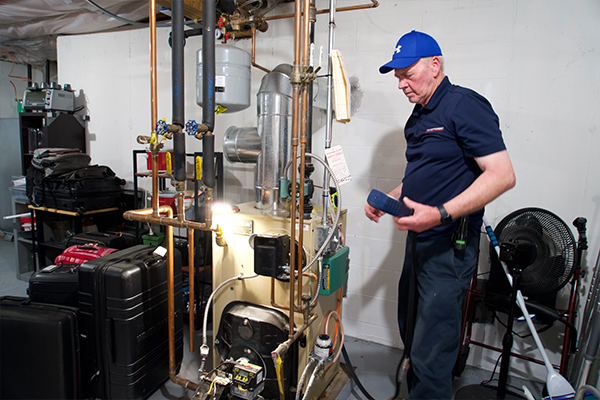 emergency boiler repair for residential heating system