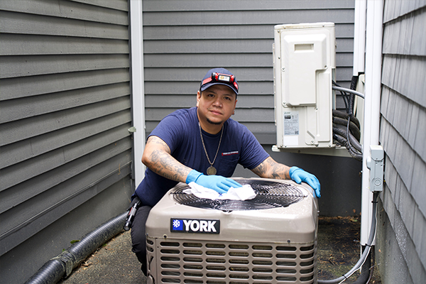 professional ac system service for homeowners